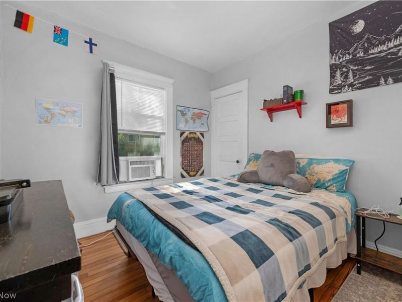 8005 Lake Avenue , Cleveland, OH 44102 Photo 14