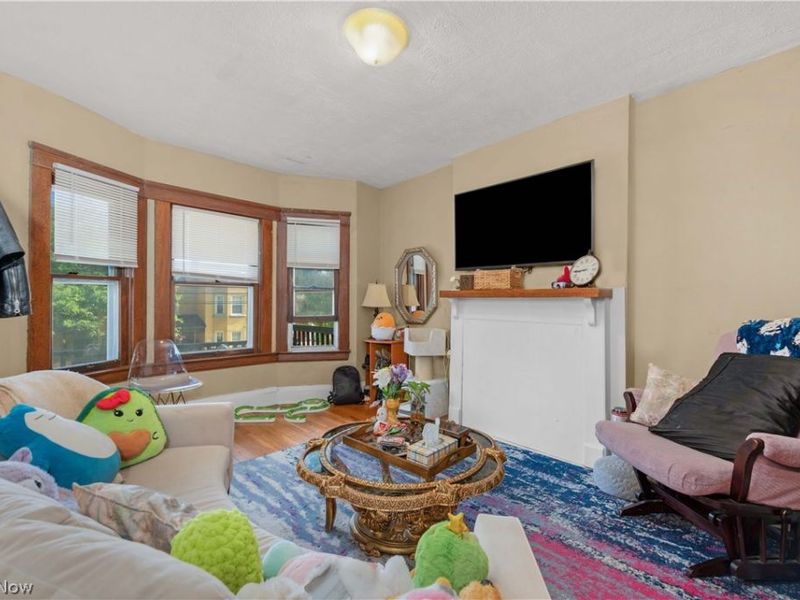 8005 Lake Avenue , Cleveland, OH 44102 Photo 19