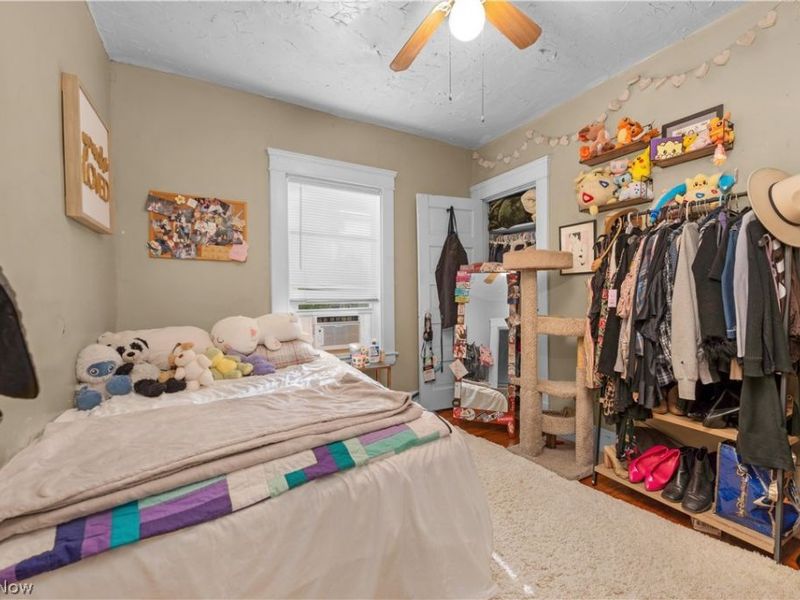 8005 Lake Avenue , Cleveland, OH 44102 Photo 20