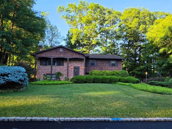 12 Palisades Court , Pomona, NY 10970