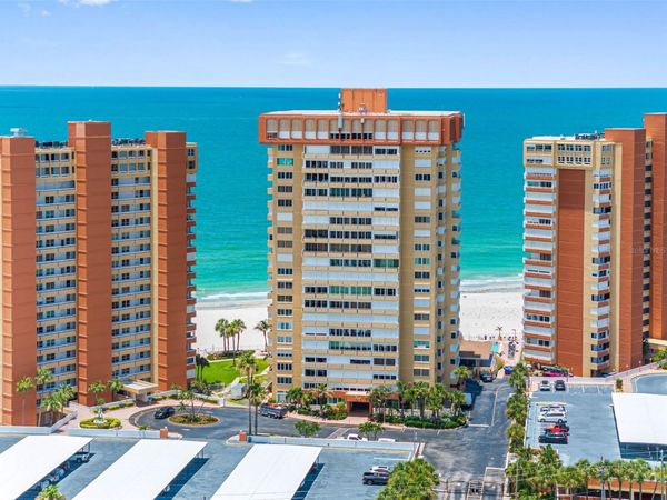 17920 GULF BOULEVARD , Unit 302, REDINGTON SHORES, FL 33708