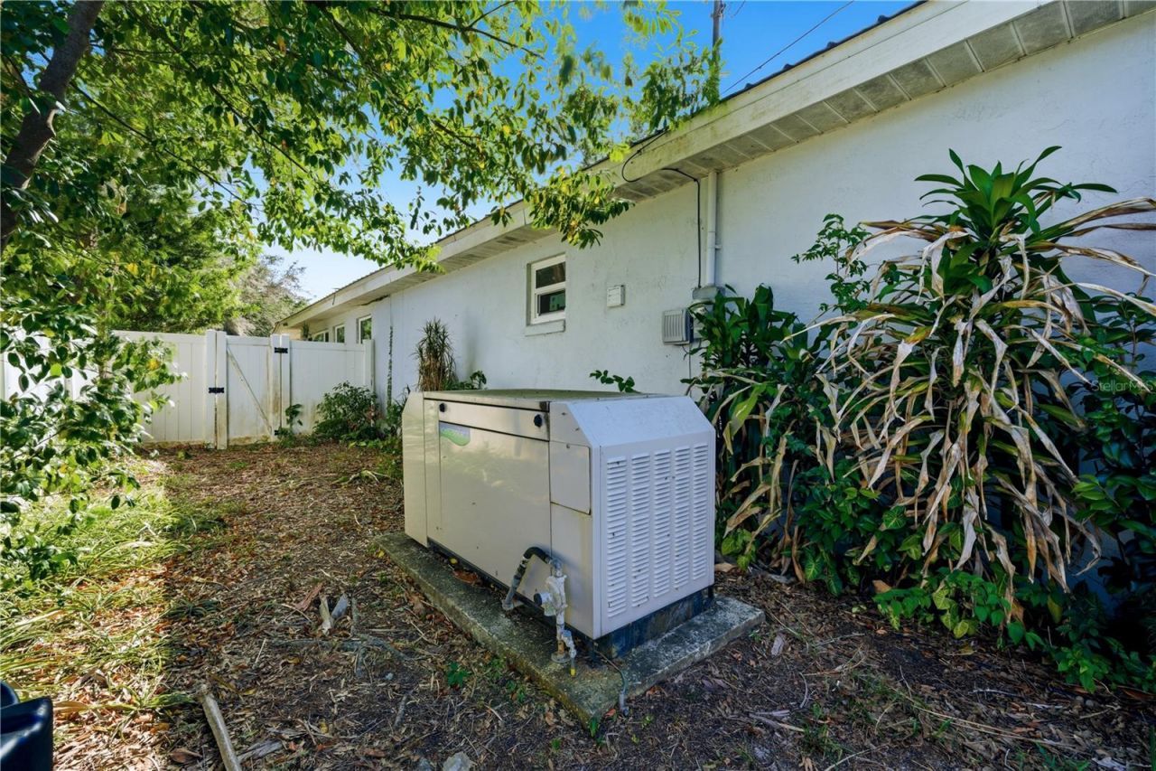 1018 Bellevue Avenue , Sebring, FL 33870 Photo