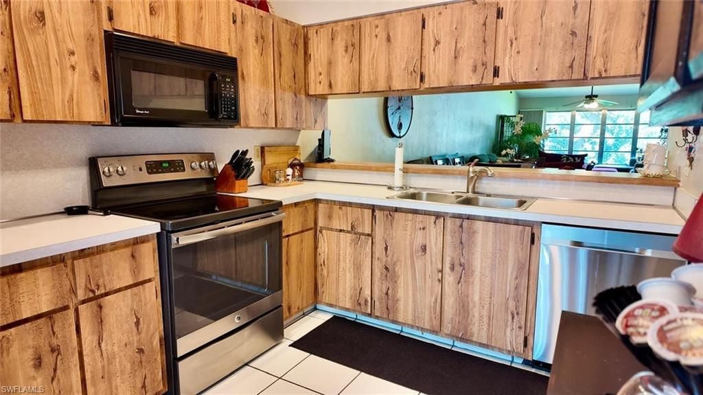3420 Frosty Way, Unit 12, Naples, FL 34112 Photo