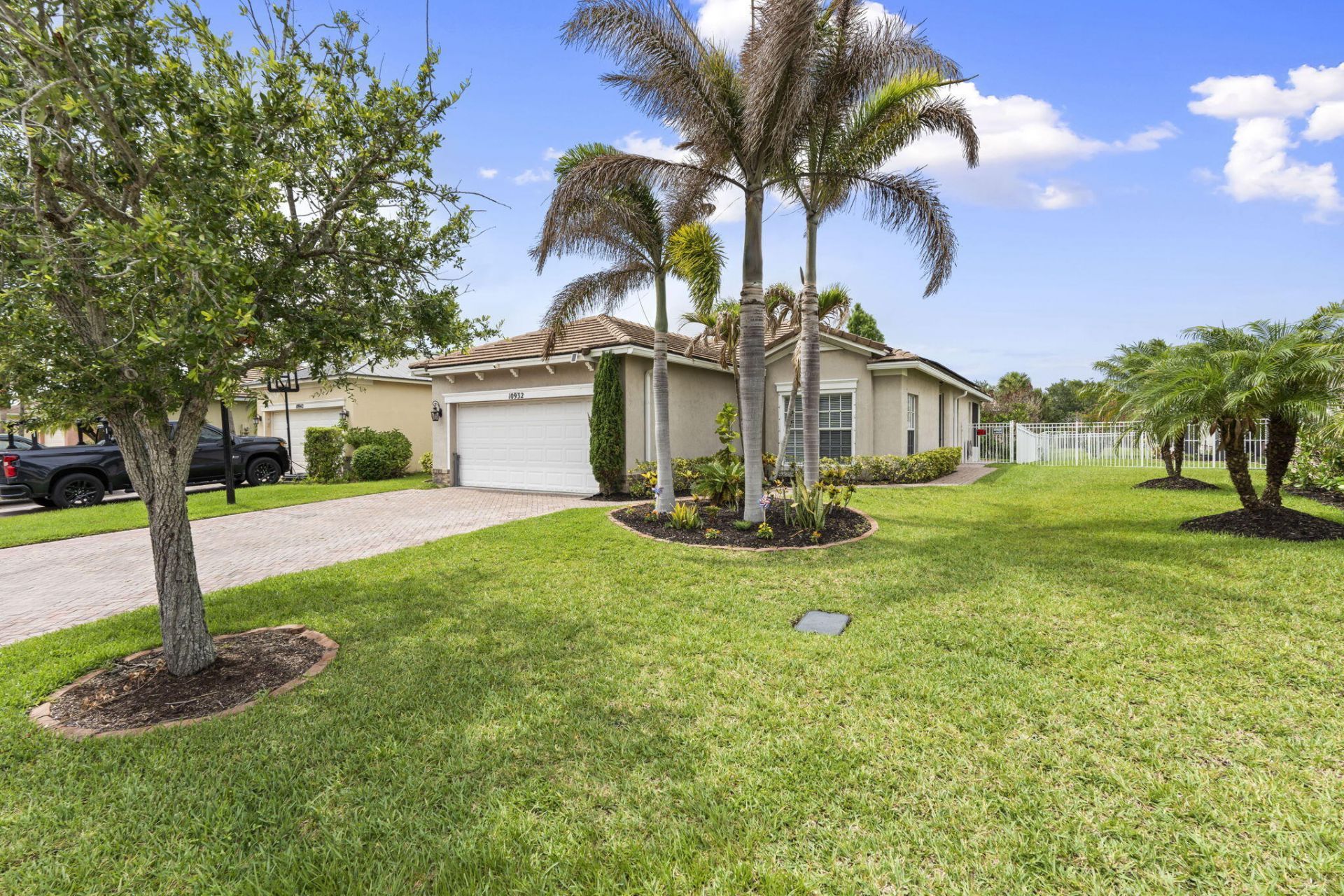 10932 SW Dunhill Court, Port Saint Lucie, FL 34987 Photo