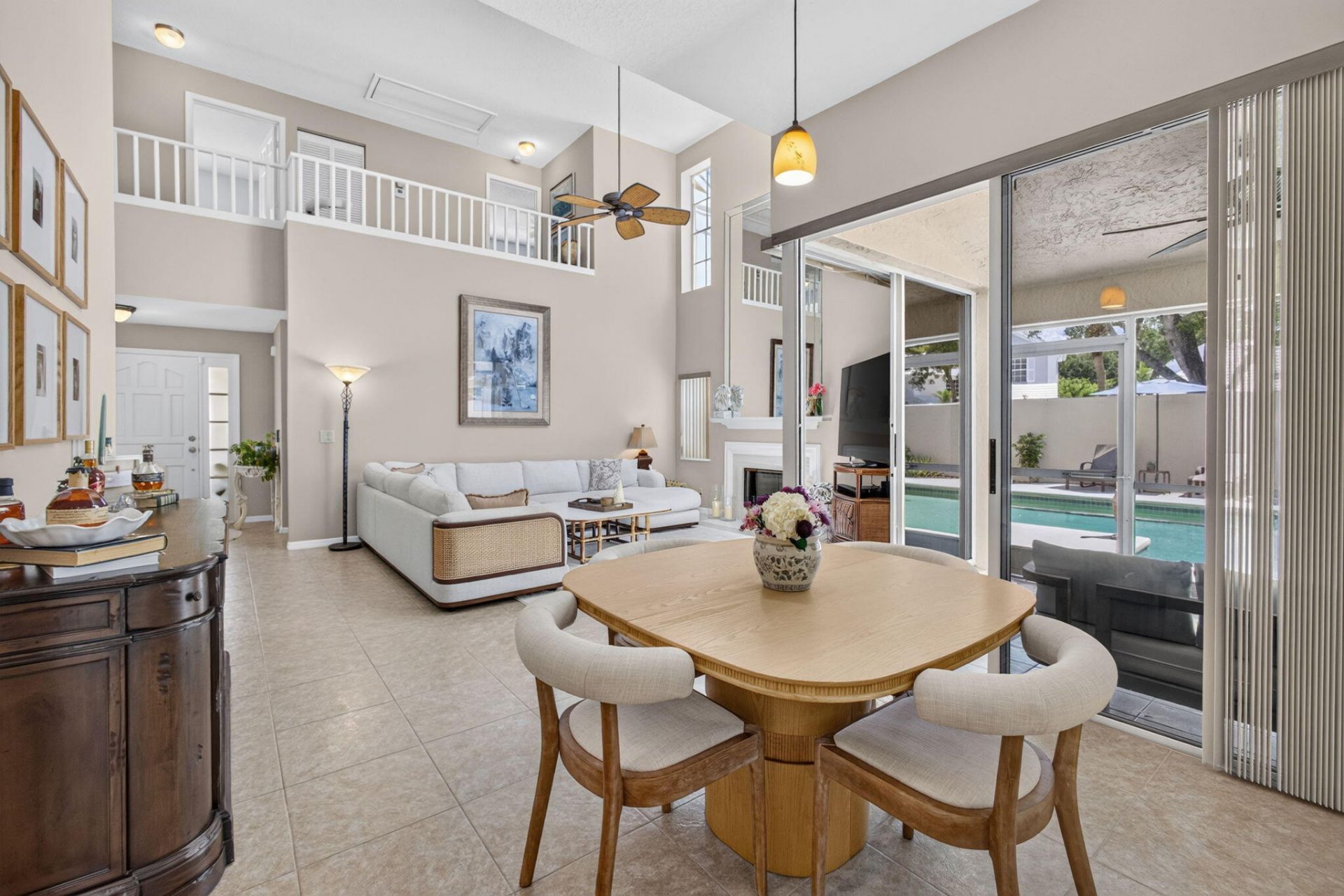 33 Selby Lane, Palm Beach Gardens, FL 33418 Photo