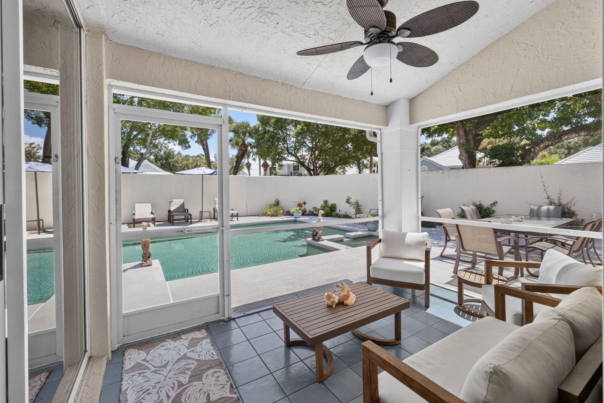 33 Selby Lane, Palm Beach Gardens, FL 33418 Photo