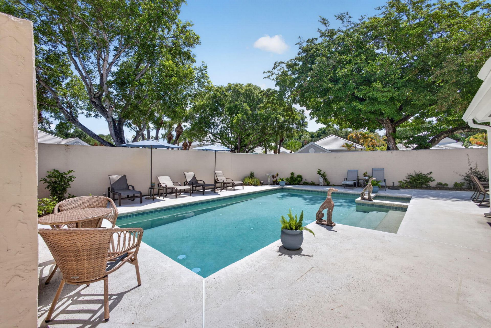 33 Selby Lane, Palm Beach Gardens, FL 33418 Photo