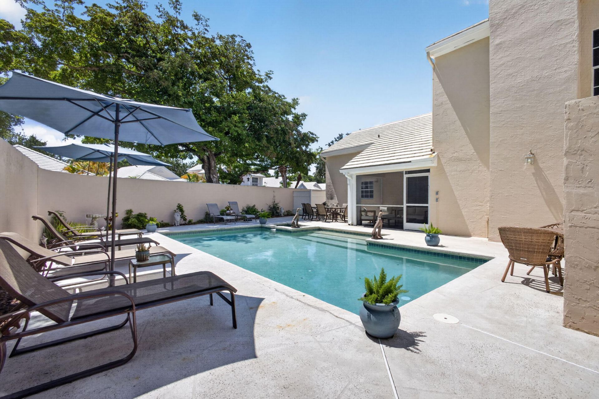 33 Selby Lane, Palm Beach Gardens, FL 33418 Photo