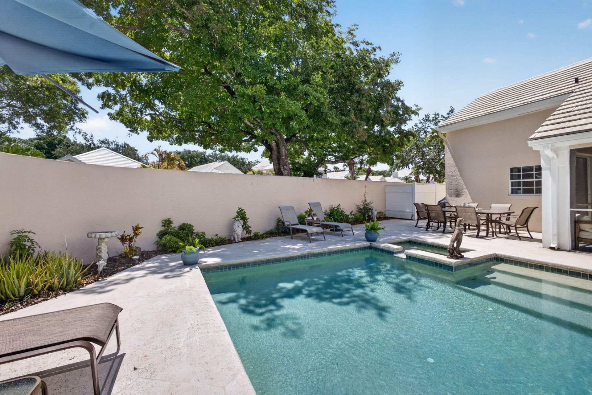 33 Selby Lane, Palm Beach Gardens, FL 33418 Photo