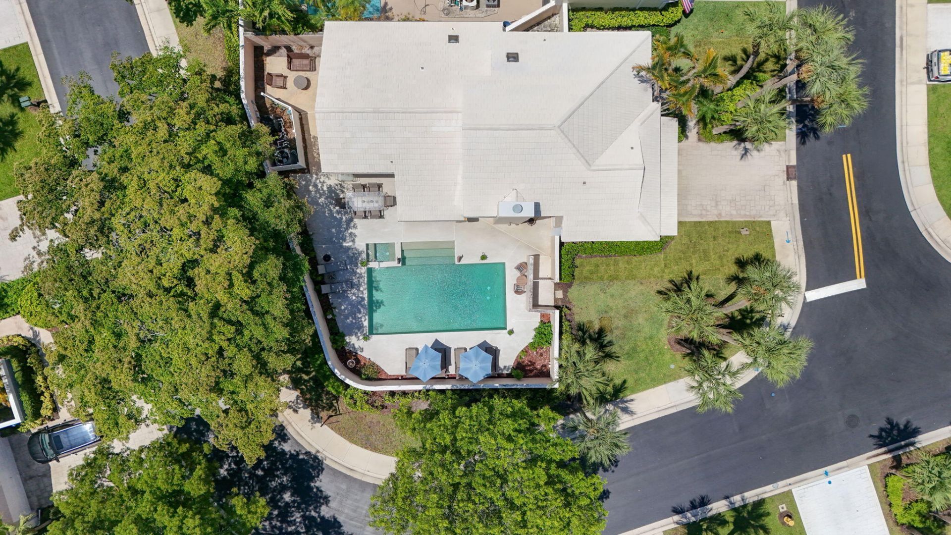 33 Selby Lane, Palm Beach Gardens, FL 33418 Photo