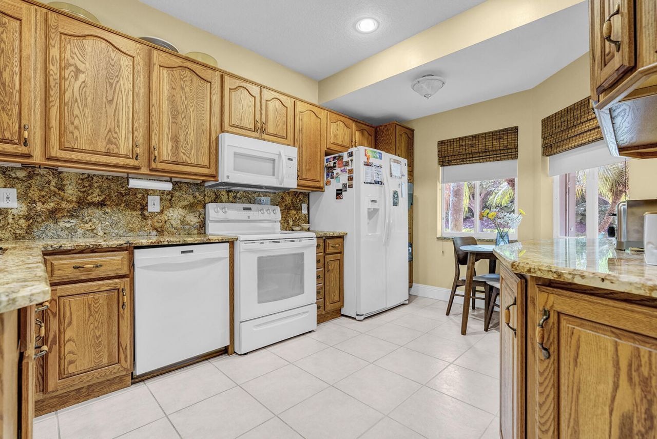 12573 NW 56th Drive, Coral Springs, FL 33076 Photo