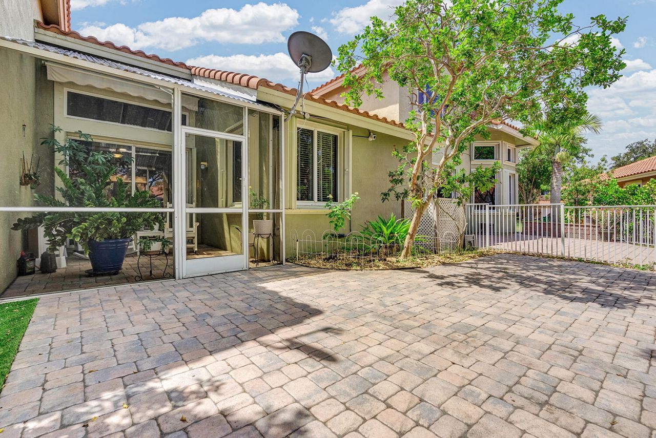 12573 NW 56th Drive, Coral Springs, FL 33076 Photo