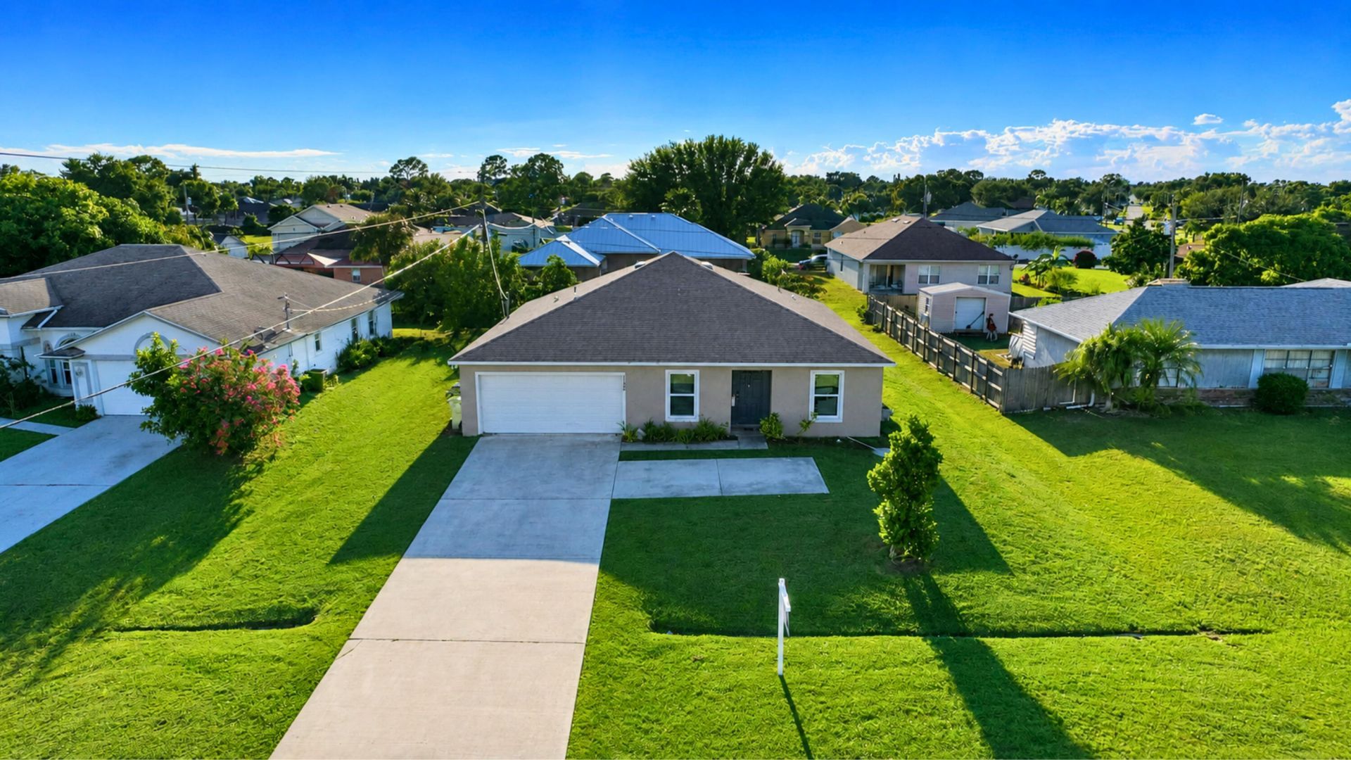 1122 SW Del Rio Boulevard, Port Saint Lucie, FL 34953 Photo