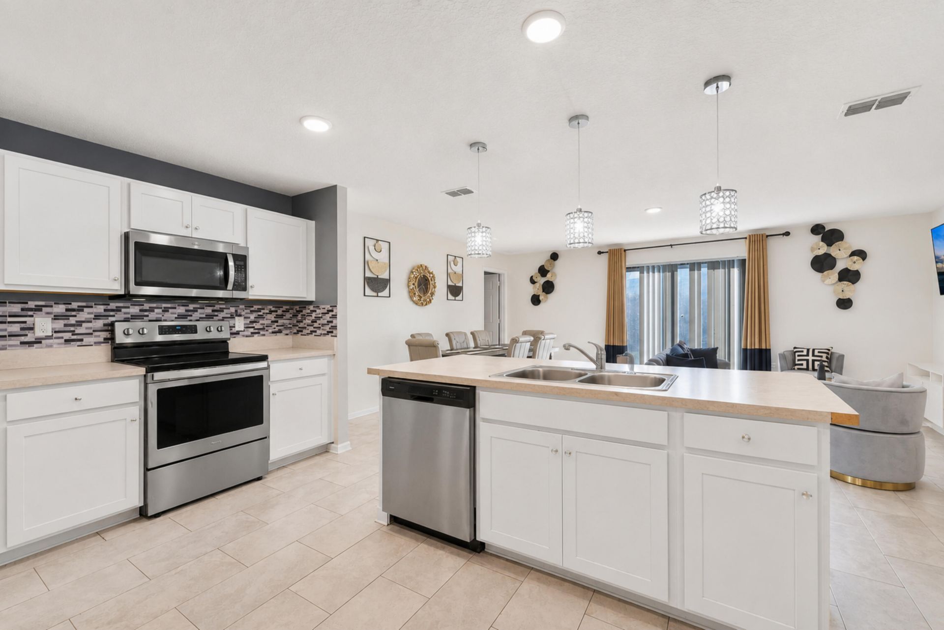 1122 SW Del Rio Boulevard, Port Saint Lucie, FL 34953 Photo