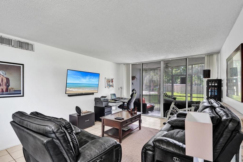 9430 Tangerine Place, Unit 104, Davie, FL 33324 Photo