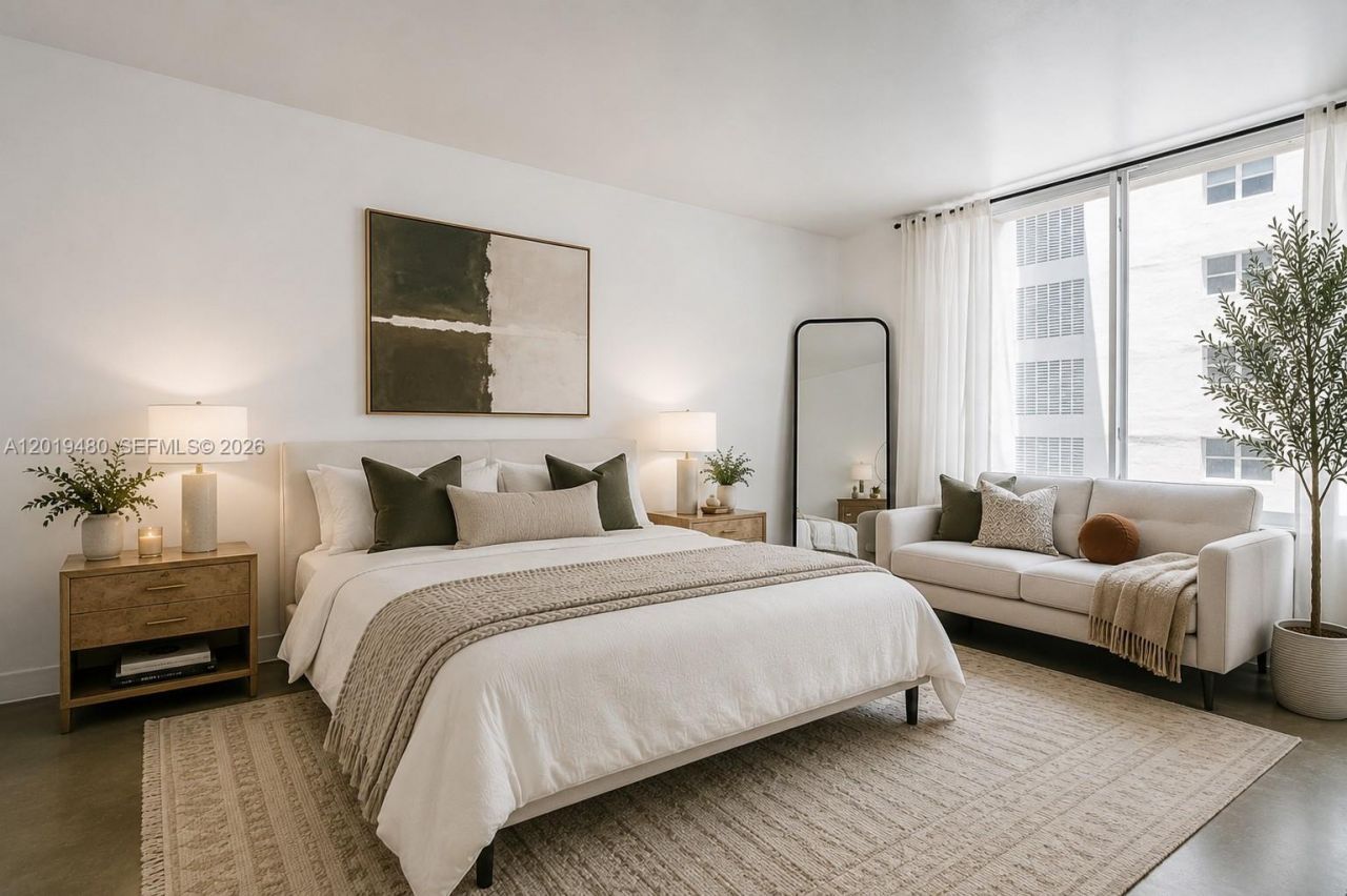 1200 West Ave, Unit 819, Miami Beach, FL 33139 Photo