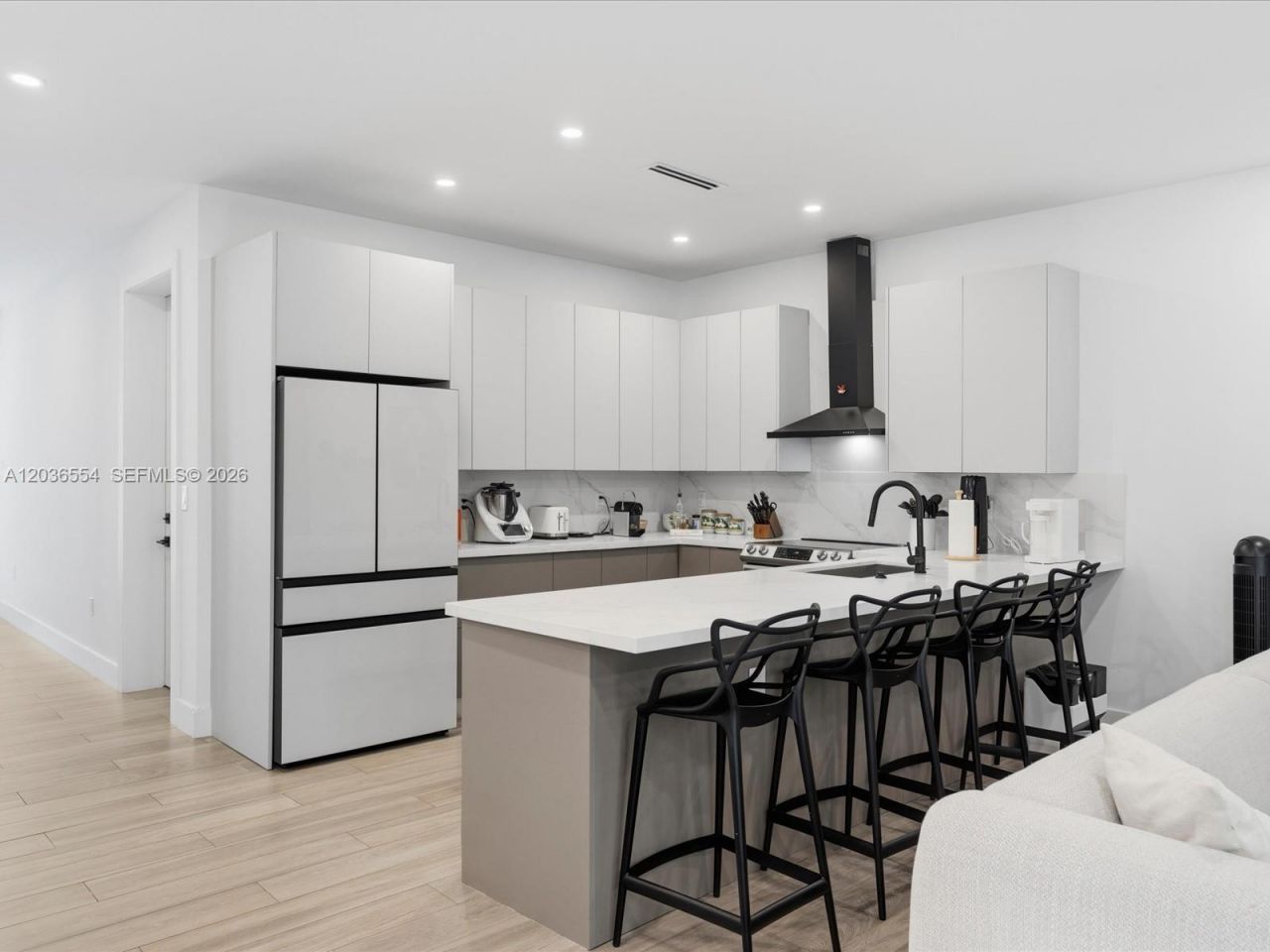 3266 SW 25th Ter, Unit 3266, Miami, FL 33133 Photo