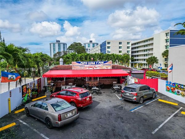 2928 NW 17th Ave , Miami, FL 33142