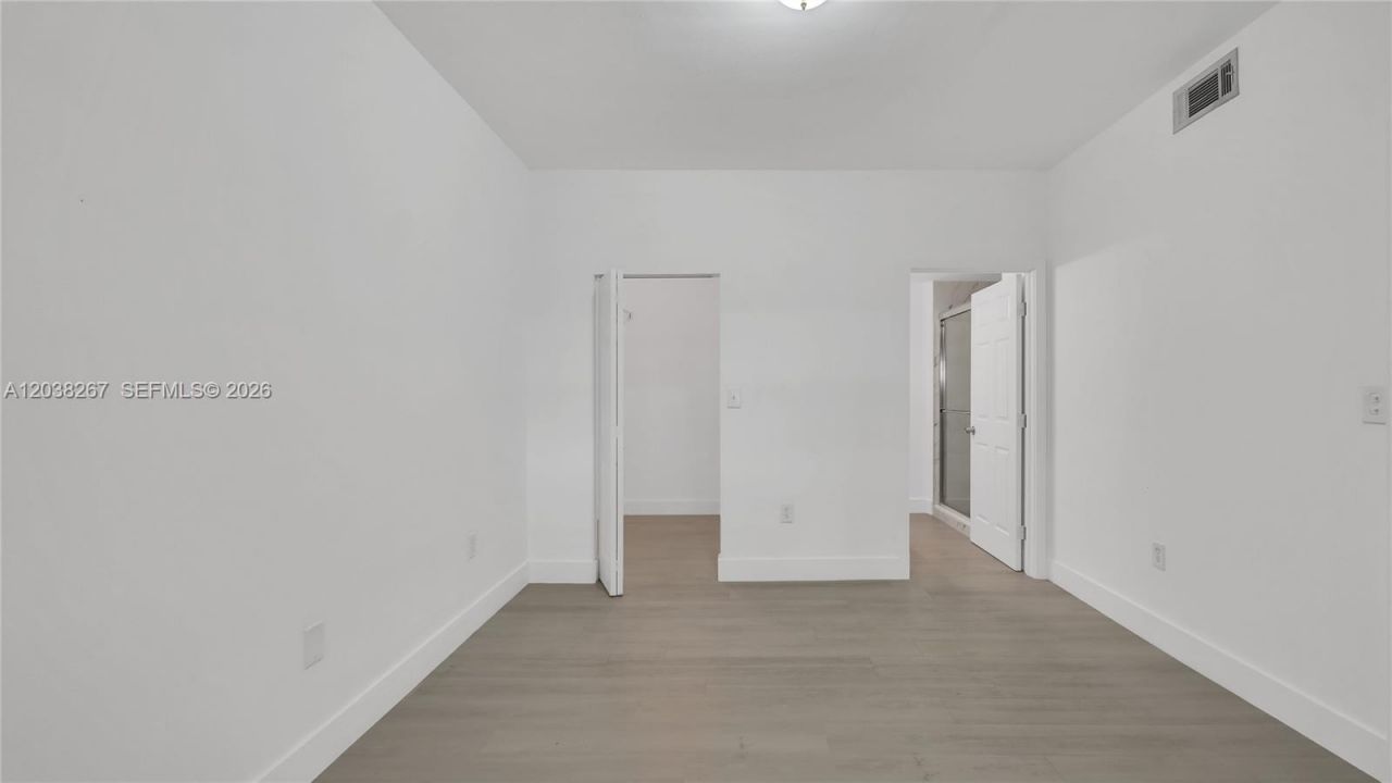 2421 NW 96th Ter, Unit 20I, Pembroke Pines, FL 33024 Photo