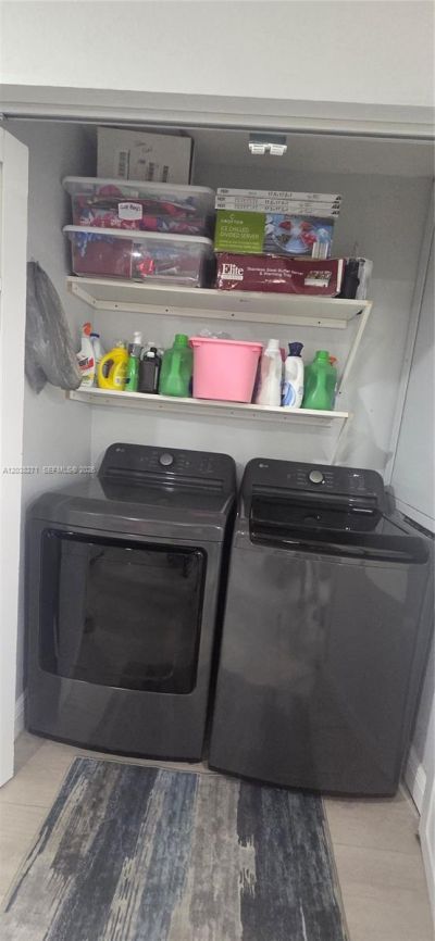 7907 NW 73rd Ave, Tamarac, FL 33321 Photo