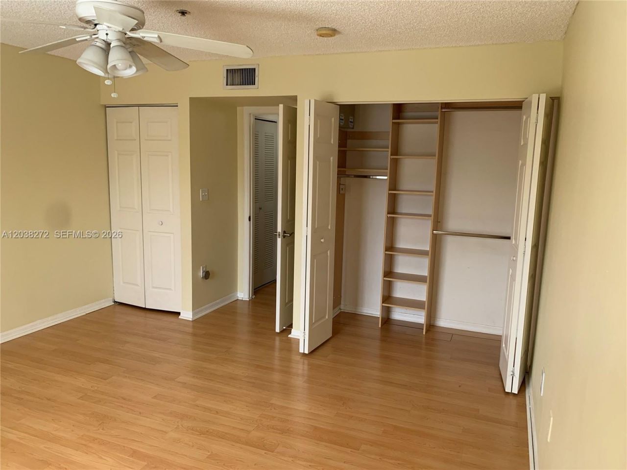 2961 NE 185th St , Unit 1601, Aventura, FL 33180 Photo