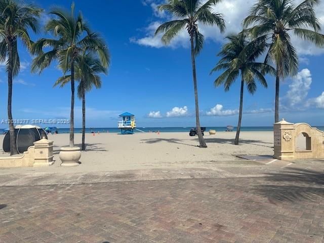 320 S Surf Rd , Unit 305, Hollywood, FL 33019 Photo