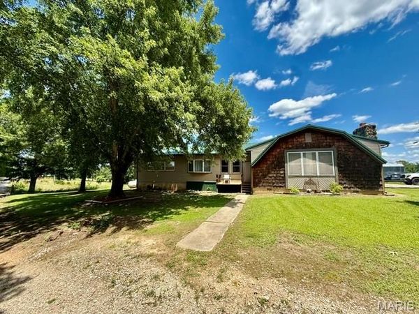 15302 Bucyrus Drive , Bucyrus, MO 65444