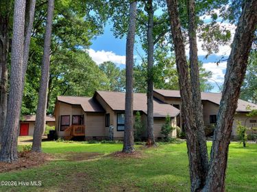4605 Dewfield Drive N, Wilson, NC 27896
