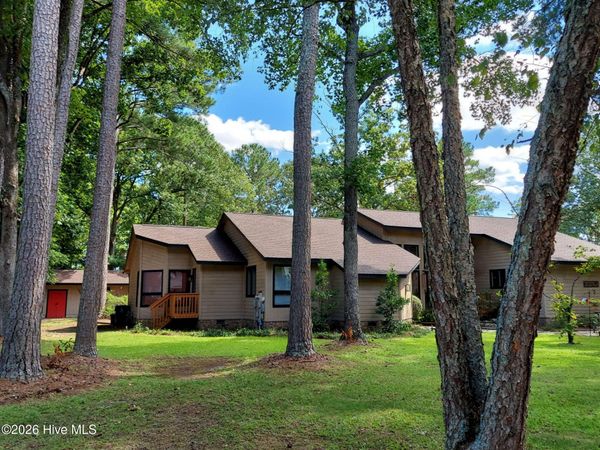 4605 Dewfield Drive N, Wilson, NC 27896