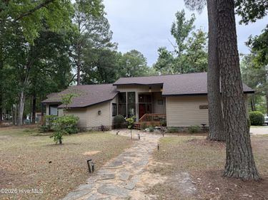 4605 Dewfield Drive N, Wilson, NC 27896