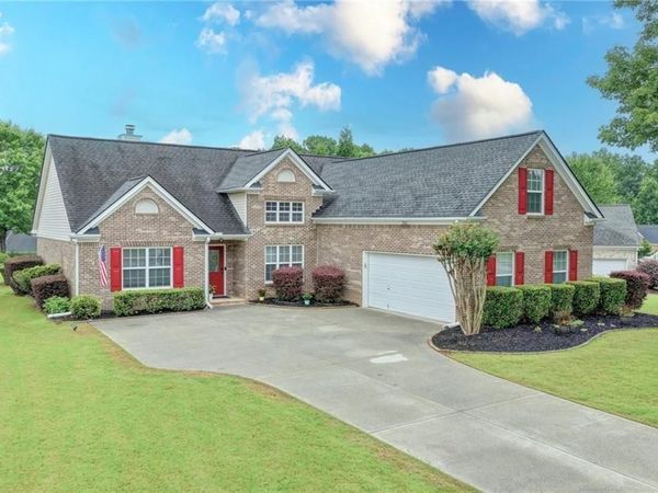 5205 Ashbury Manor Lane, Sugar Hill, GA 30518