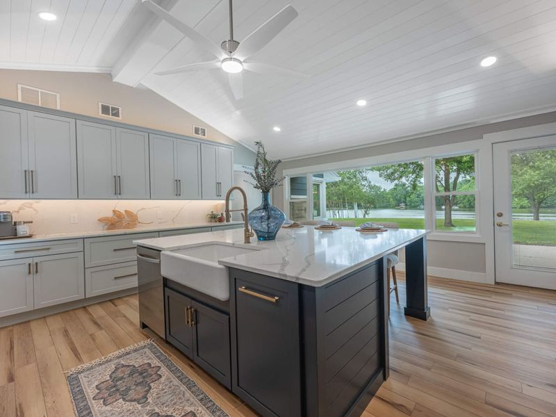 1091 Sylvan Shores Drive, South Vienna, OH 45369 Photo 5