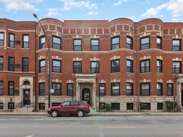 2910 N Halsted Street , Unit G, Chicago, IL 60657