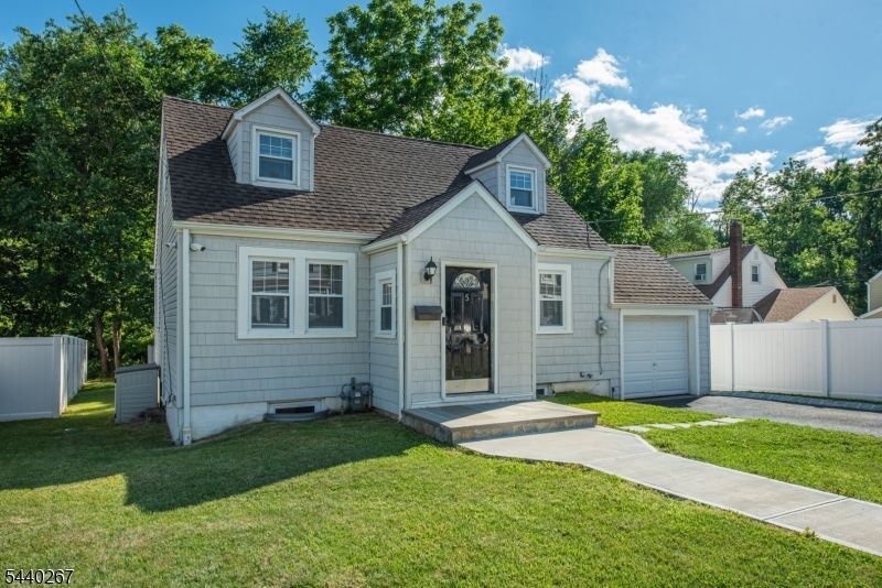 5 Hillside Ave, Mine Hill, NJ 07803 Main Photo