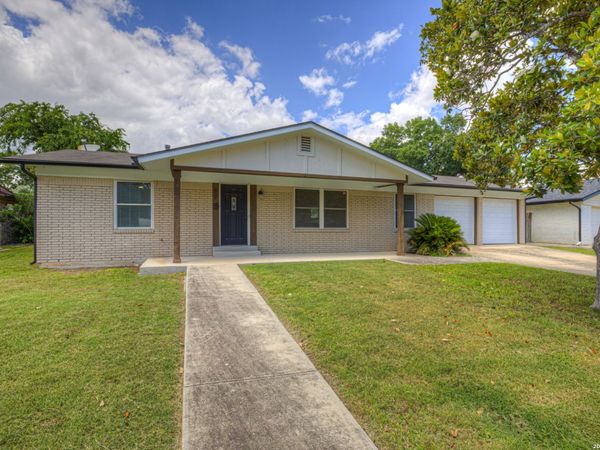 608 Creek, New Braunfels, TX 78130