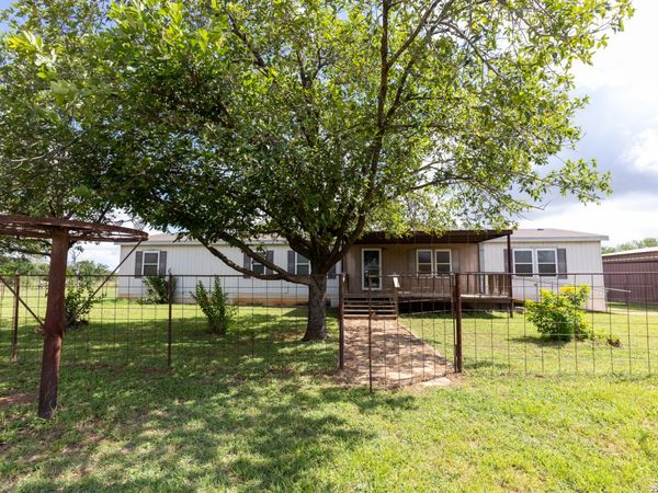 4780 COUNTY ROAD 307, Jourdanton, TX 78026