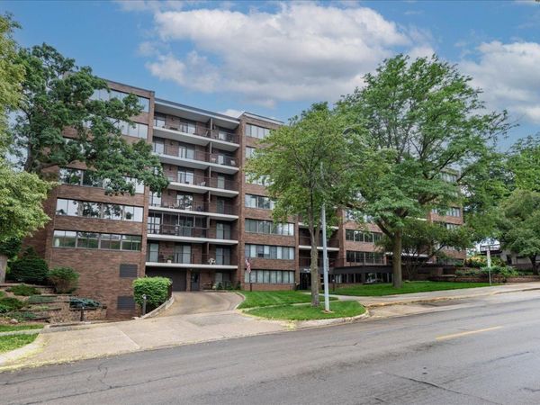 600 4th Street SW, Unit 605, Rochester, MN 55902