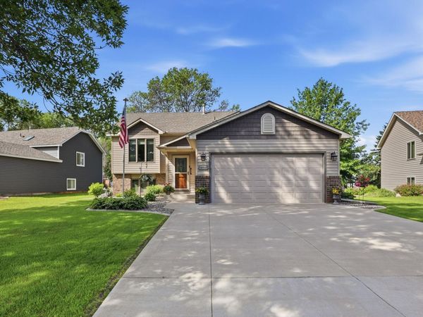 10760 Kumquat Street NW, Coon Rapids, MN 55448