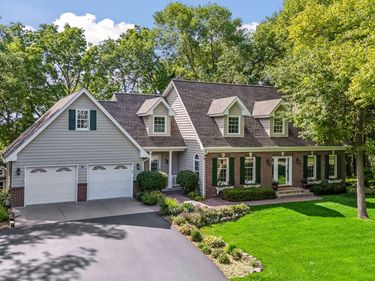 16140 46th Avenue N, Plymouth, MN 55446