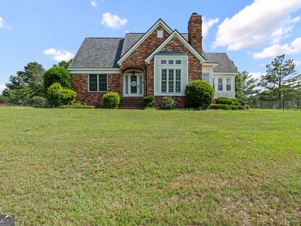 6689 Chriswood Drive, Macon, GA 31216