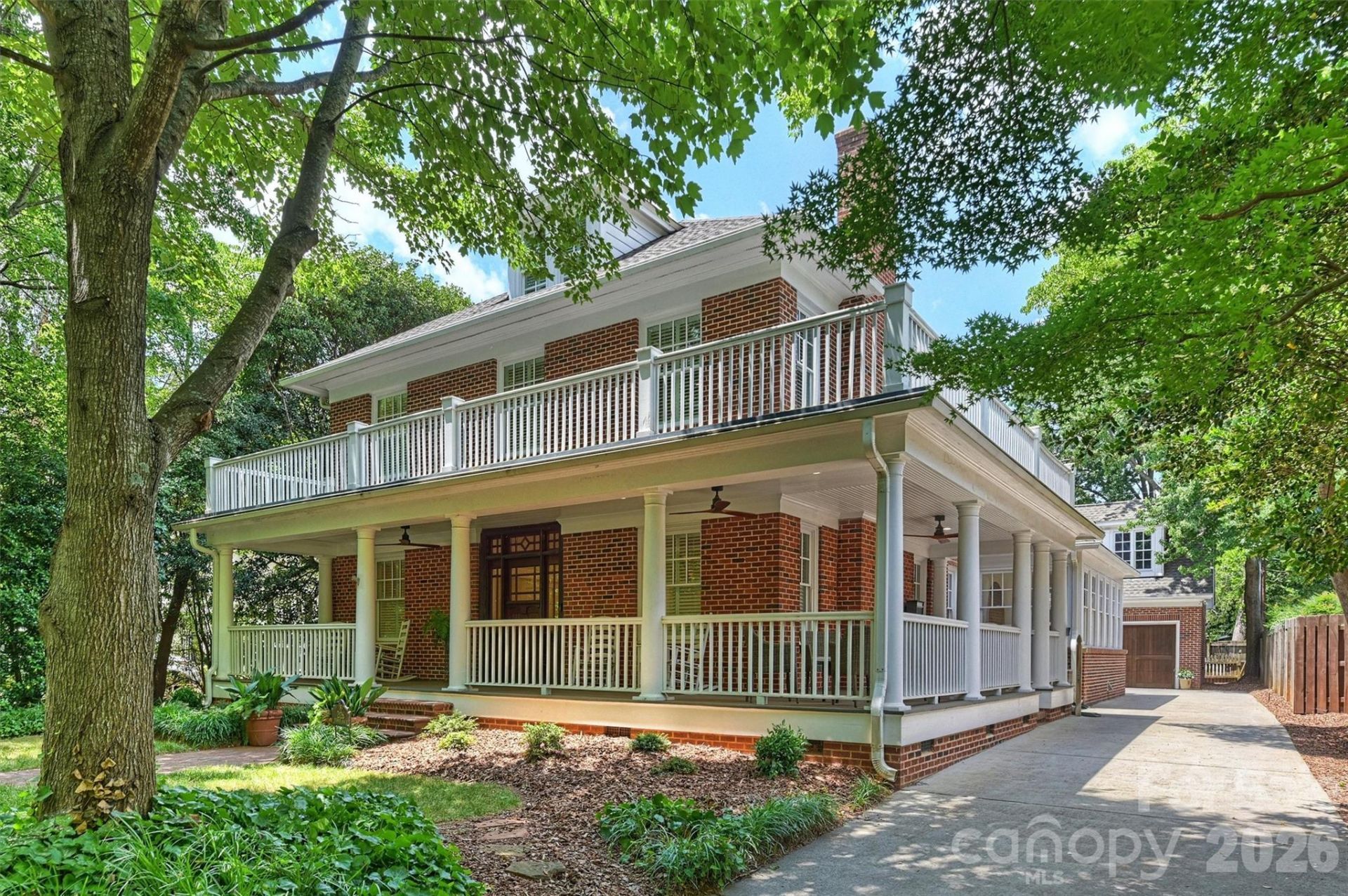 2126 Dilworth Road E, Charlotte, NC 28203 Main Photo