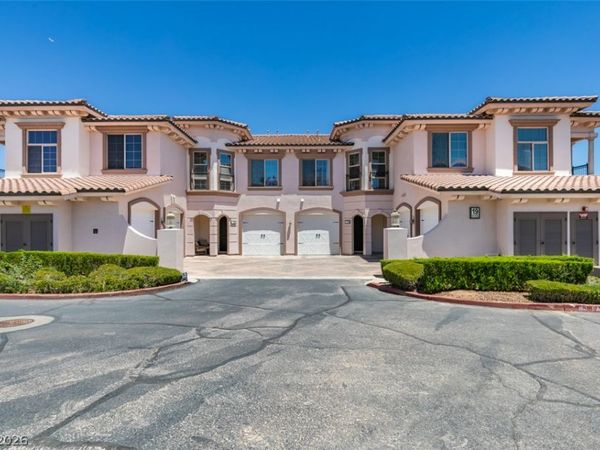 19 Via Visione , Unit 103, Henderson, NV 89011