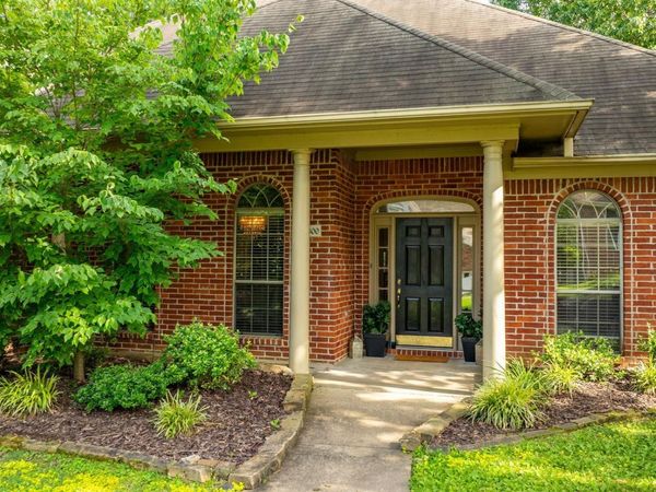 13800 Saint Michael Drive, Little Rock, AR 72211