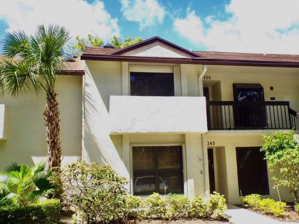 3350 Perimeter Drive, Greenacres, FL 33467
