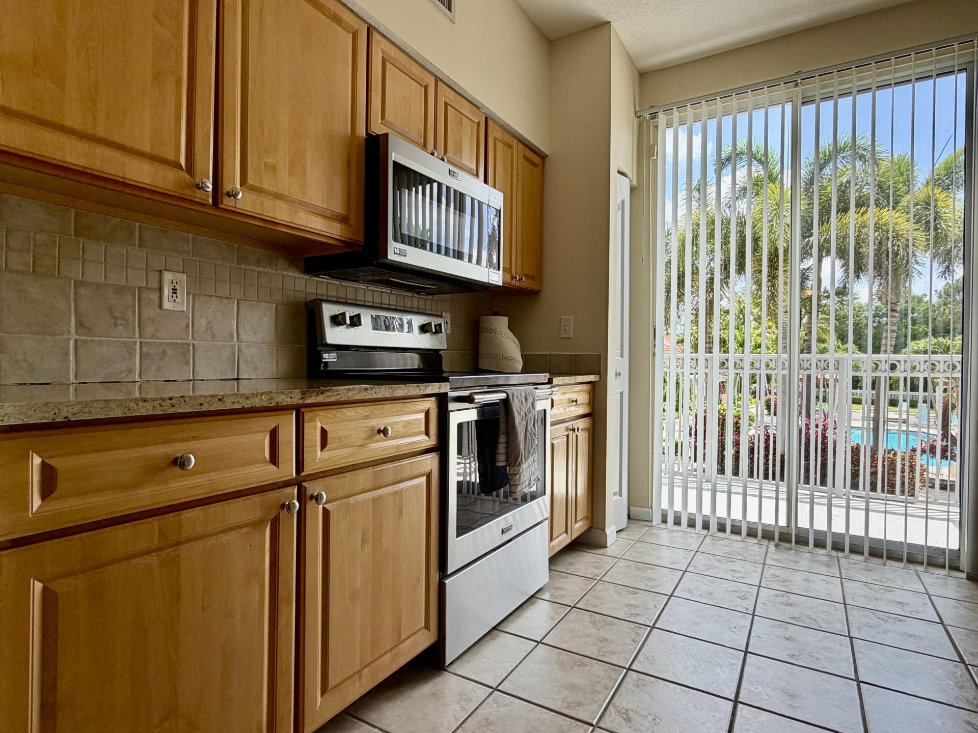 2010 Alta Meadows Lane, Unit 209, Delray Beach, FL 33444 Photo