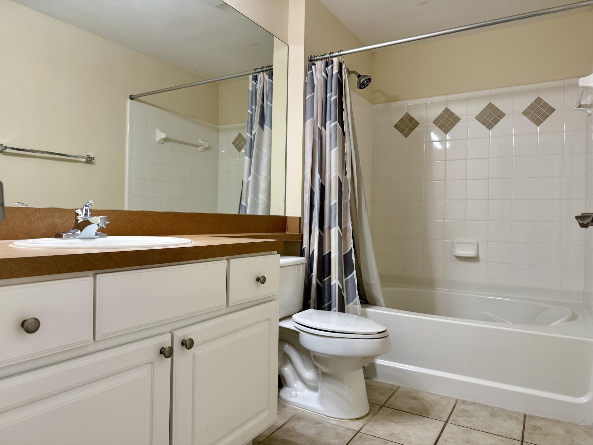 2010 Alta Meadows Lane, Unit 209, Delray Beach, FL 33444 Photo