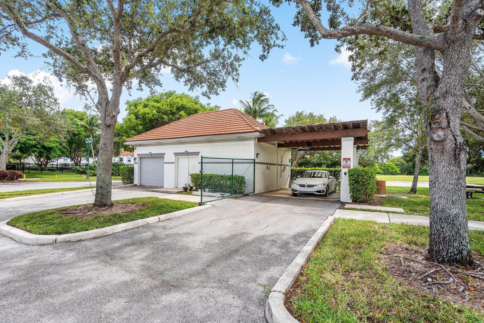 2010 Alta Meadows Lane, Unit 209, Delray Beach, FL 33444 Photo