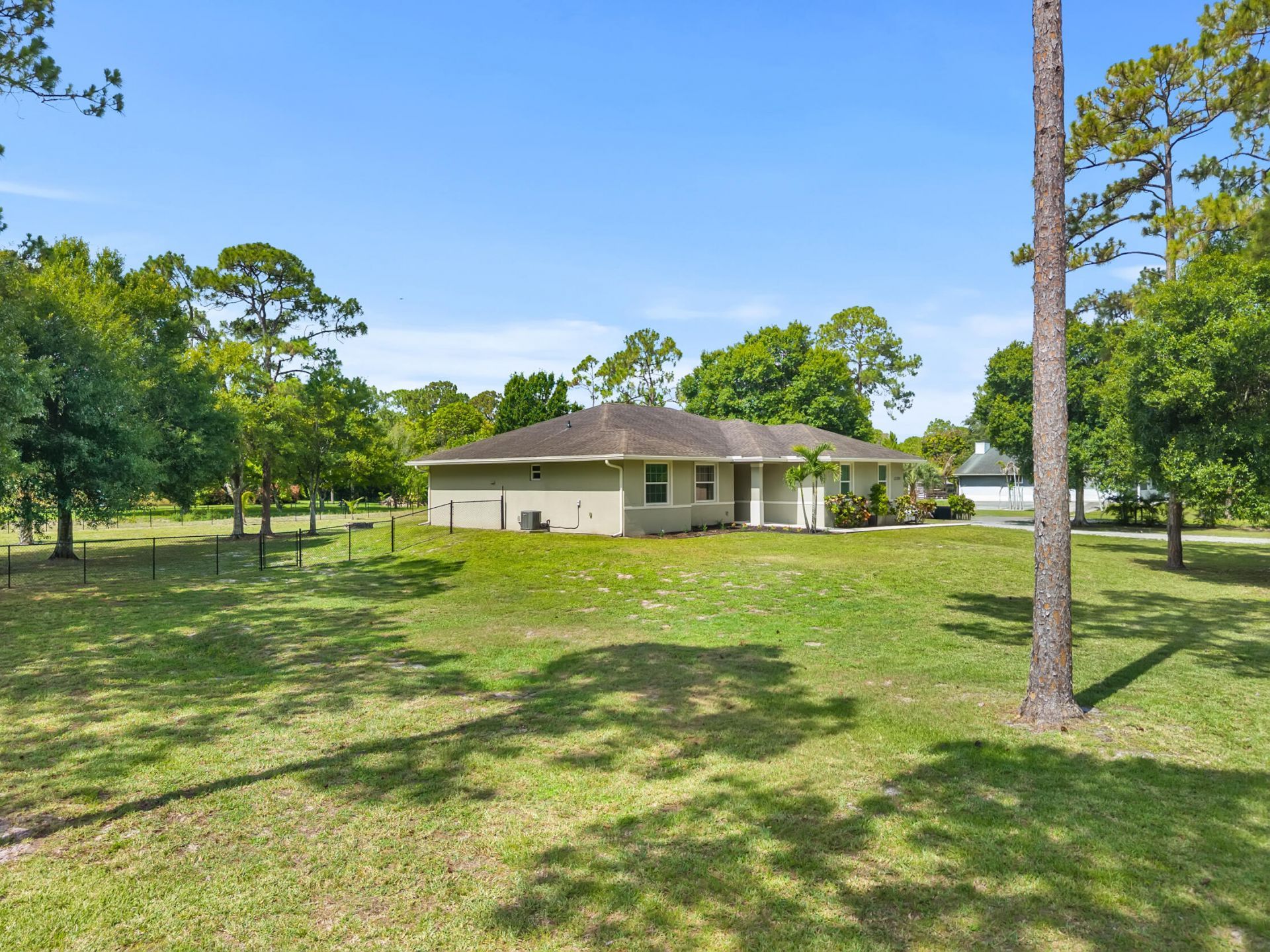 13398 N 57th Pl Place N, The Acreage, FL 33411 Photo