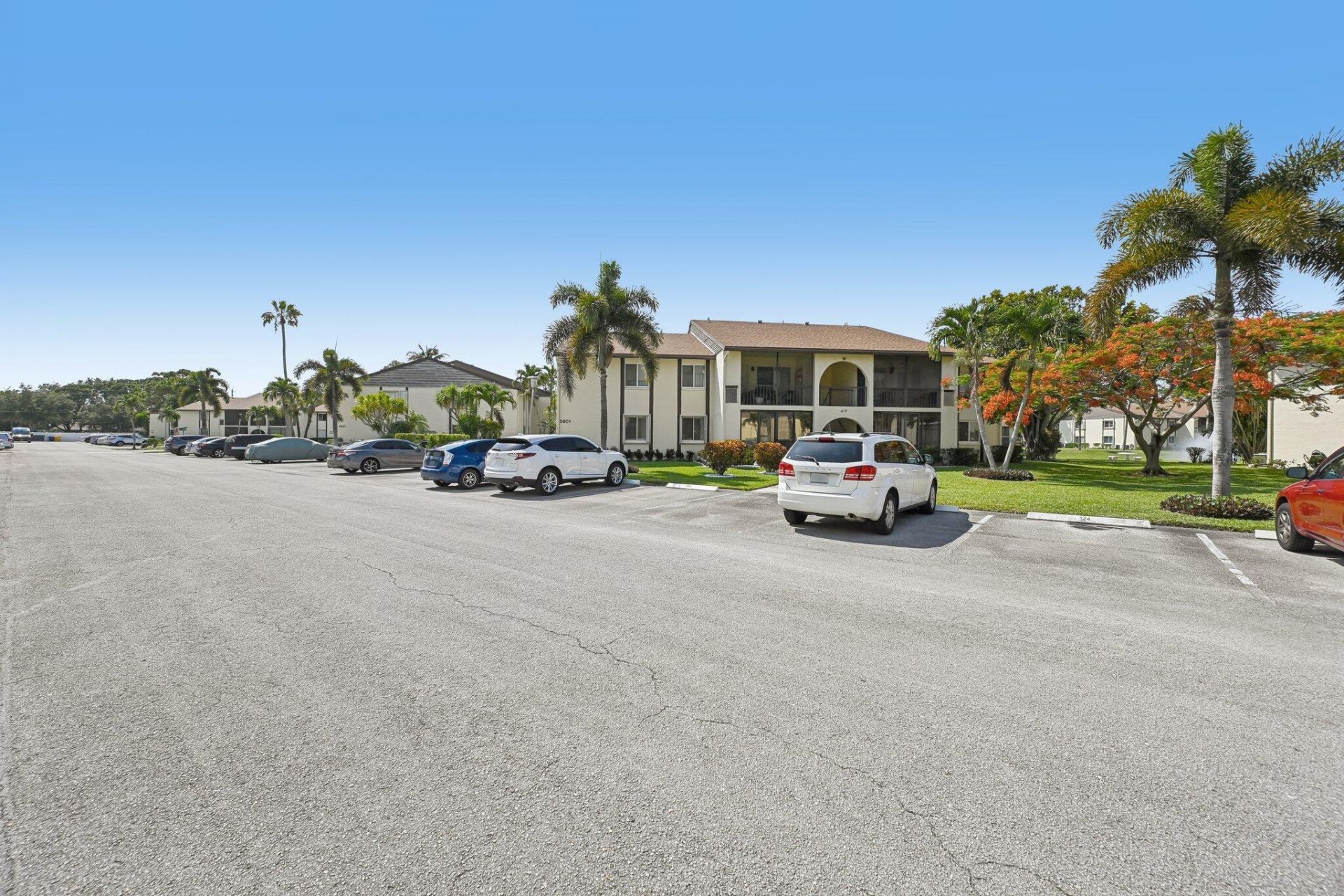 5901 Whispering Pine Way, Unit C-2, Greenacres, FL 33463 Photo