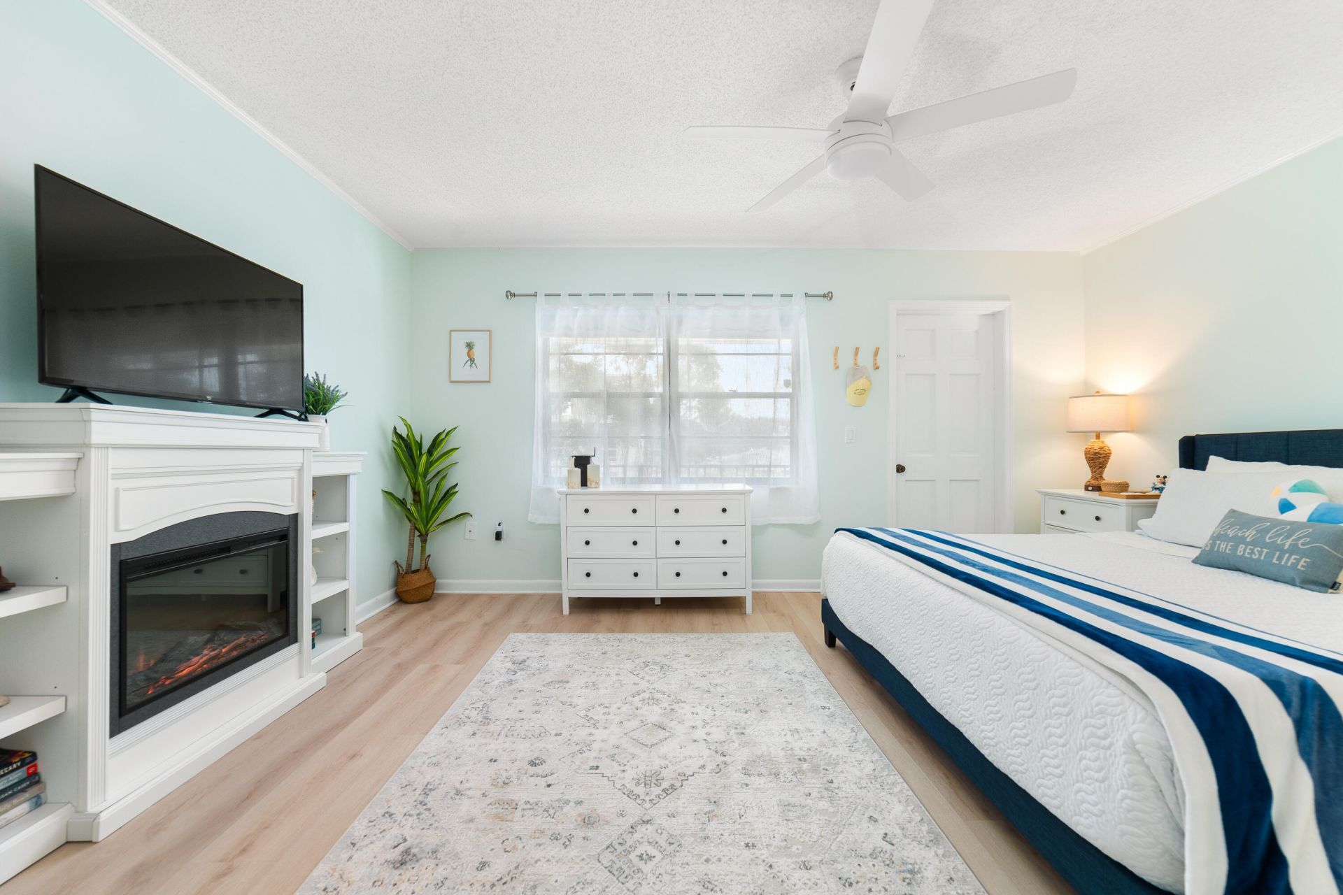839 Camelia Lane, Unit 8, Vero Beach, FL 32963 Photo